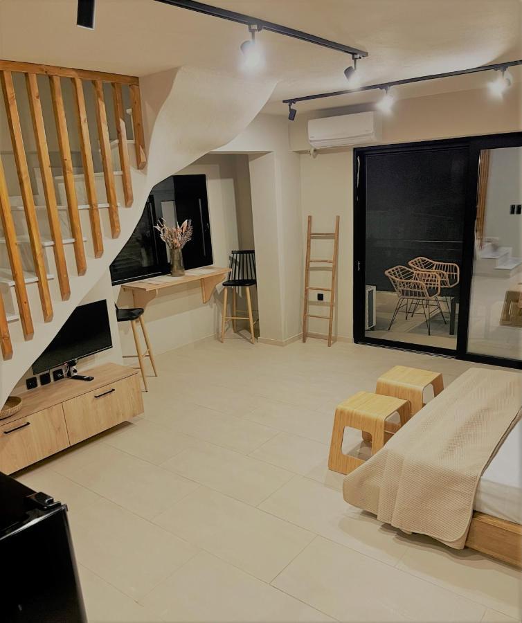 Athilia Aparthotel Nikiana Bagian luar foto