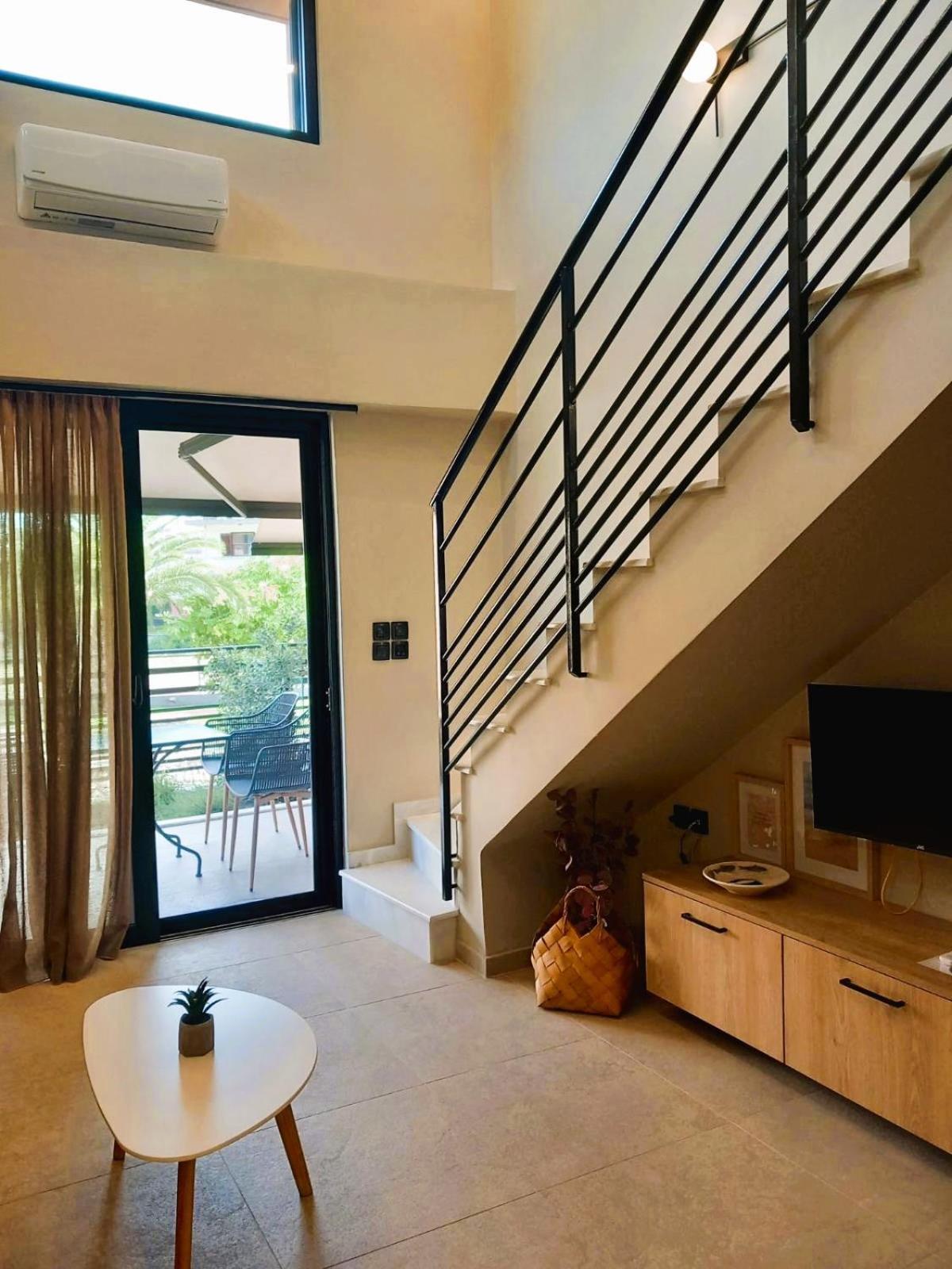 Athilia Aparthotel Nikiana Bagian luar foto