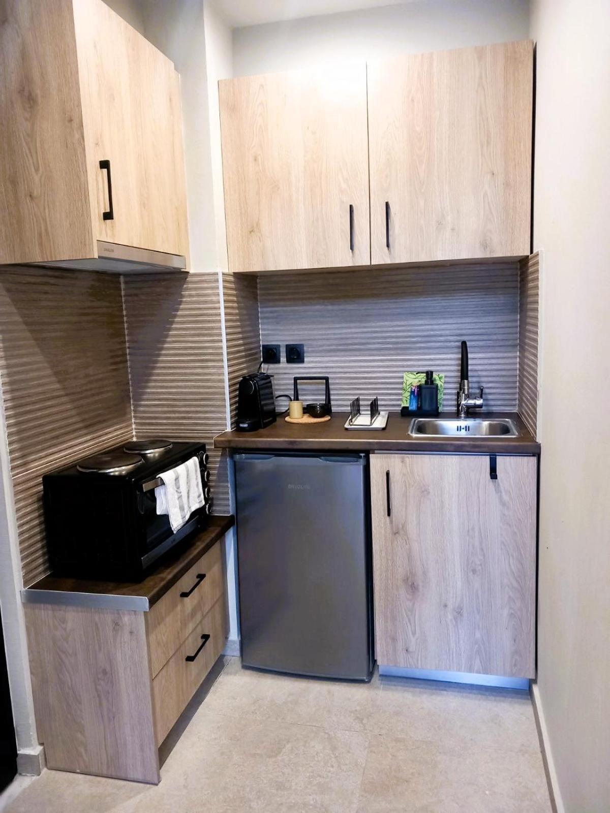 Athilia Aparthotel Nikiana Bagian luar foto