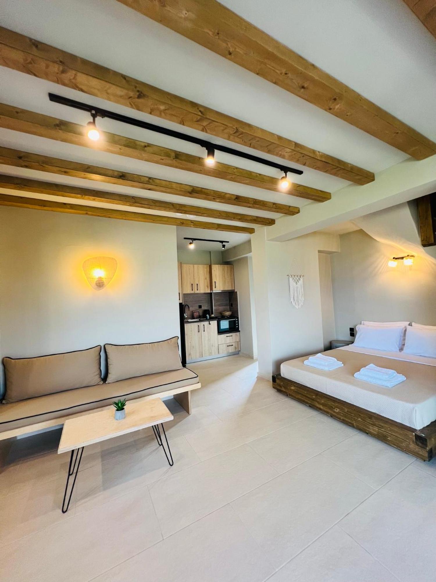 Athilia Aparthotel Nikiana Bagian luar foto