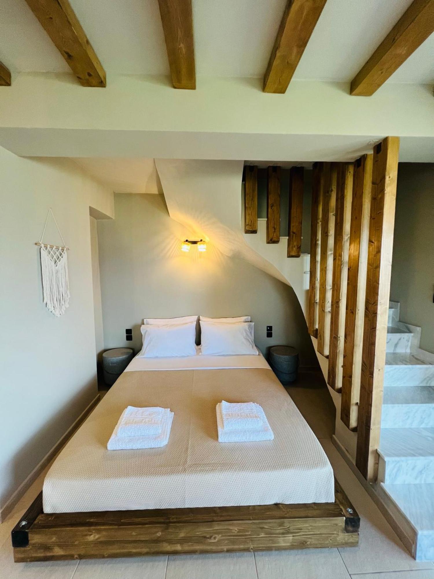 Athilia Aparthotel Nikiana Bagian luar foto