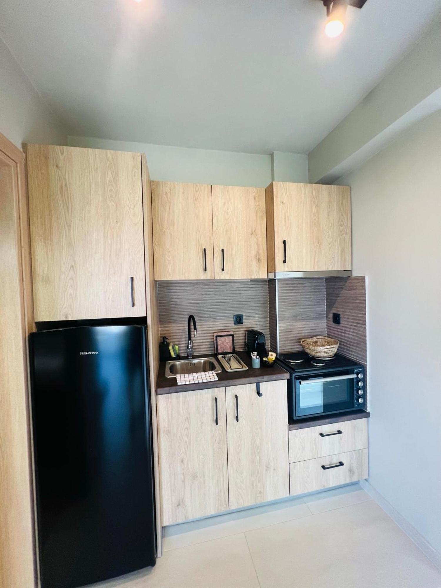 Athilia Aparthotel Nikiana Bagian luar foto