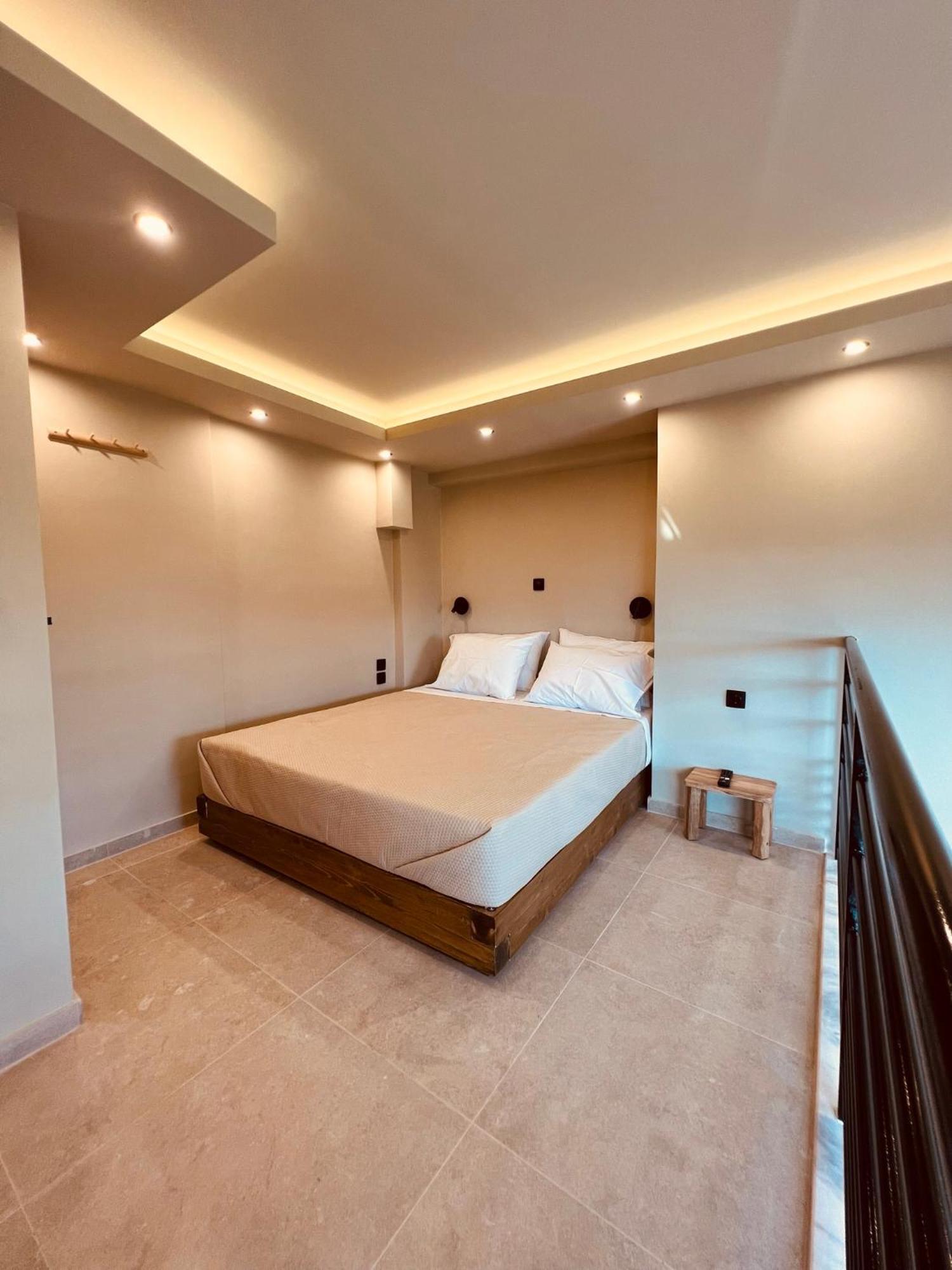 Athilia Aparthotel Nikiana Bagian luar foto